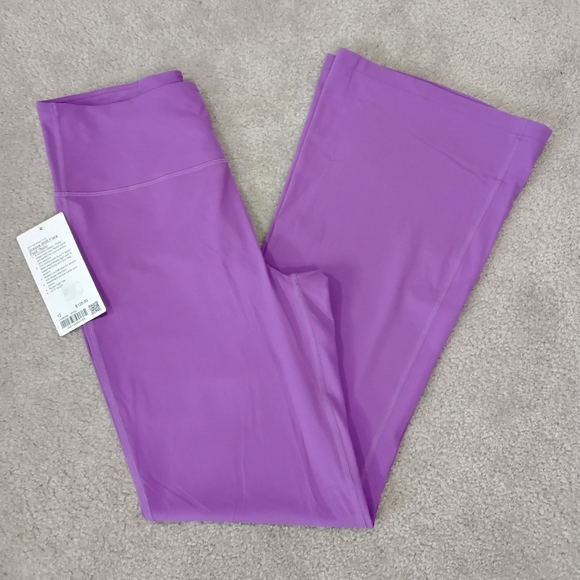 Lululemon Groove SHR Flare Pant - Picture 1 of 4